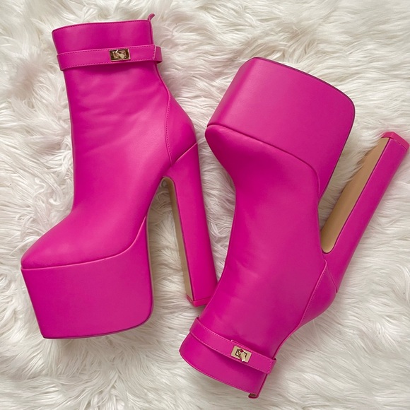 Neon Fuschsia Pink Booties - Picture 3 of 15